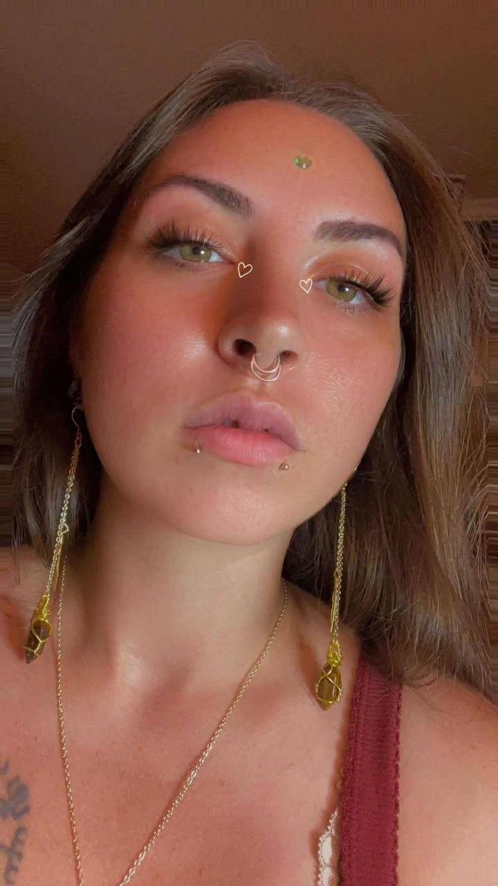 'Crescent Valor' Tiger's Eye Crescent Moon Necklace & Point Earring Set
