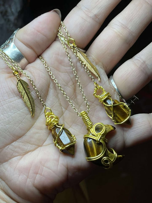 'Crescent Valor' Tiger's Eye Crescent Moon Necklace & Point Earring Set